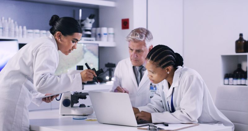 Laptop,,Research,And,Team,Of,Scientists,In,Laboratory,For,Medical